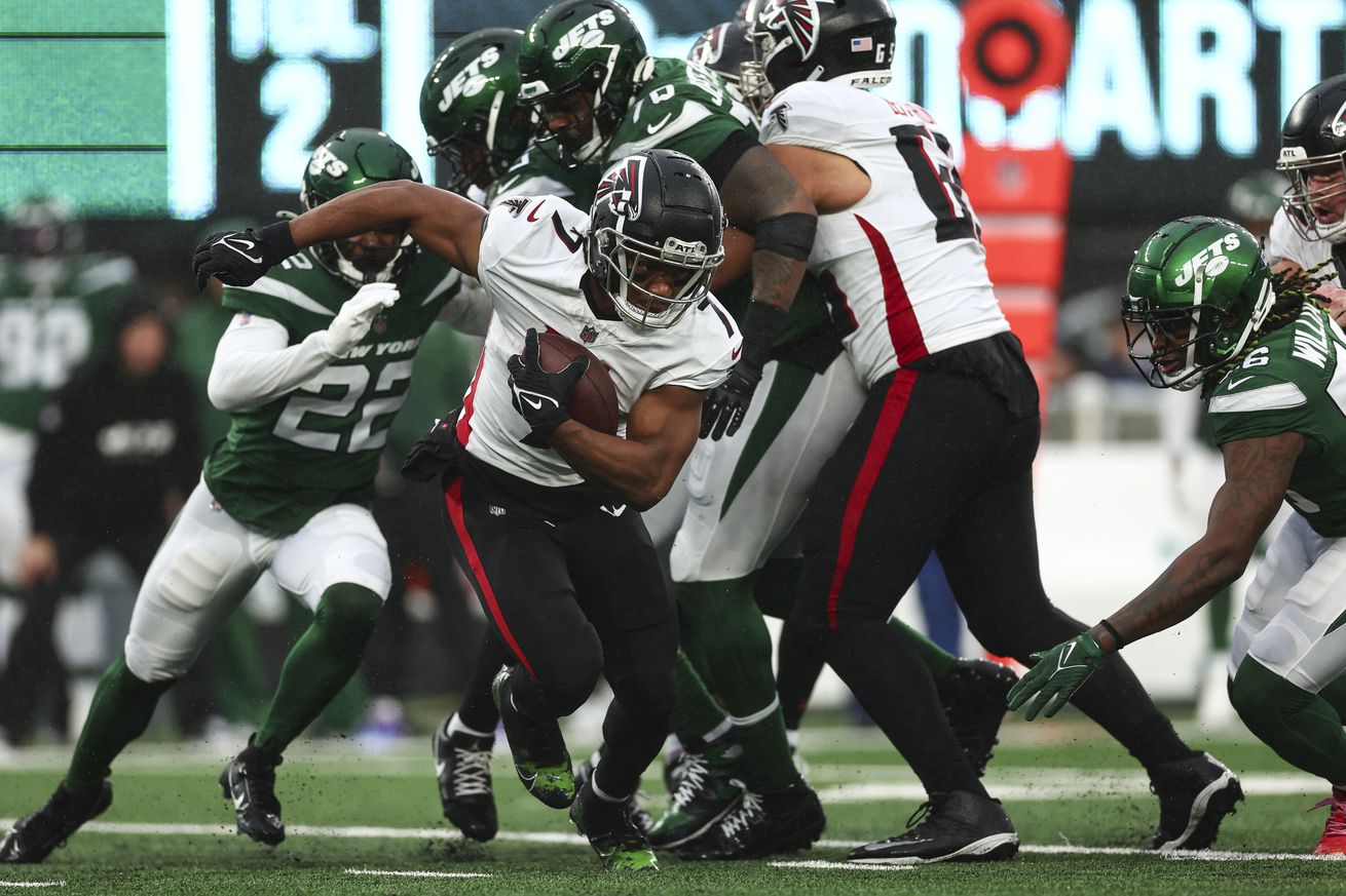 Atlanta Falcons v New York Jets