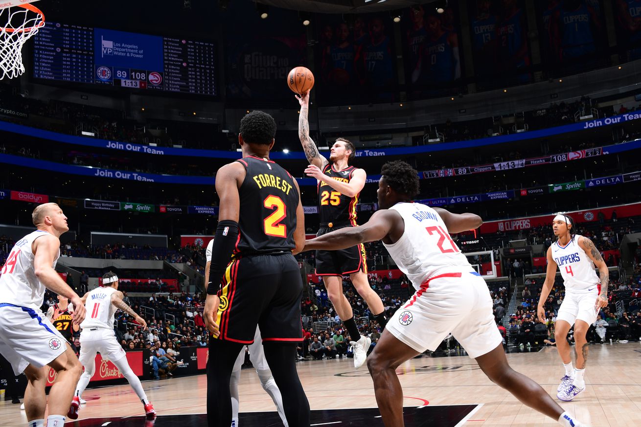 Atlanta Hawks v Los Angeles Clippers