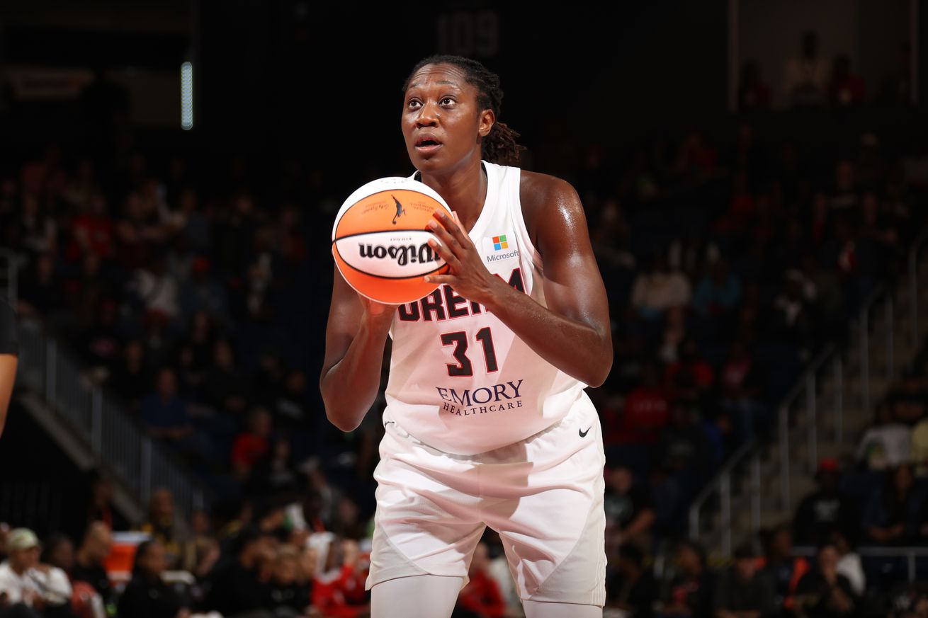 Atlanta Dream v Washington Mystics