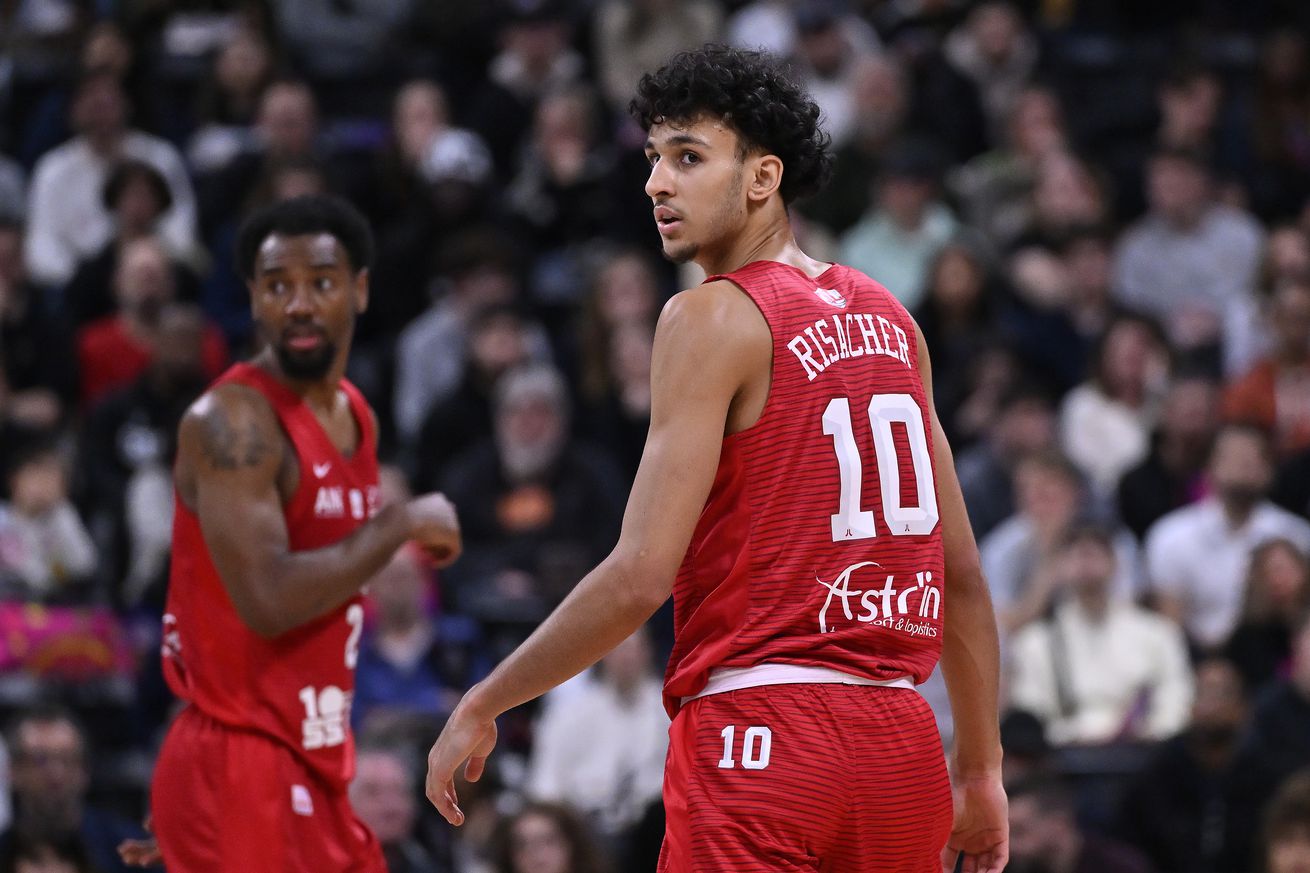 Paris Basket v Bourg en Bresse Basket - Betclic Elite