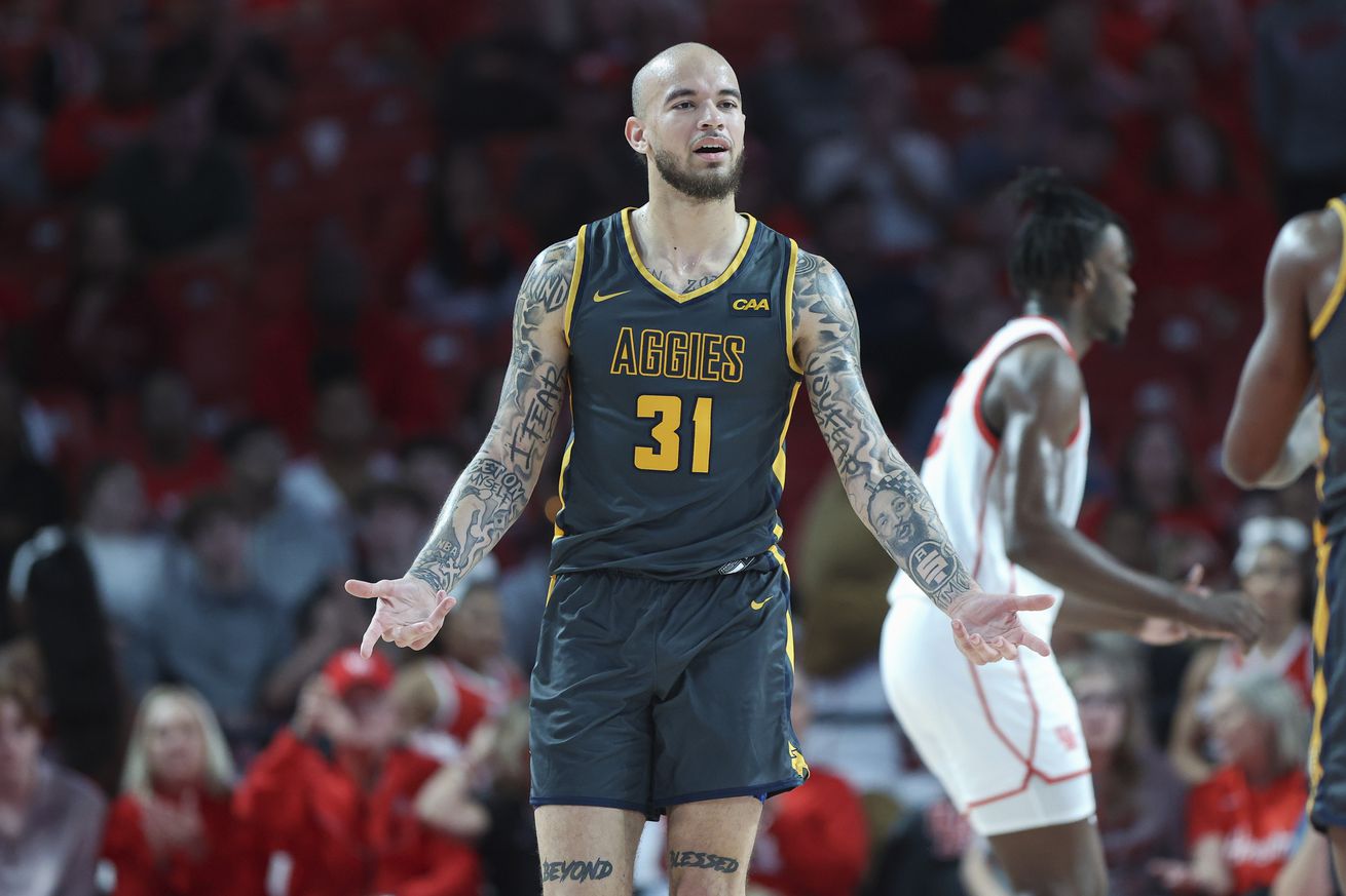 NCAA Basketball: No.Carolina A&T at Houston