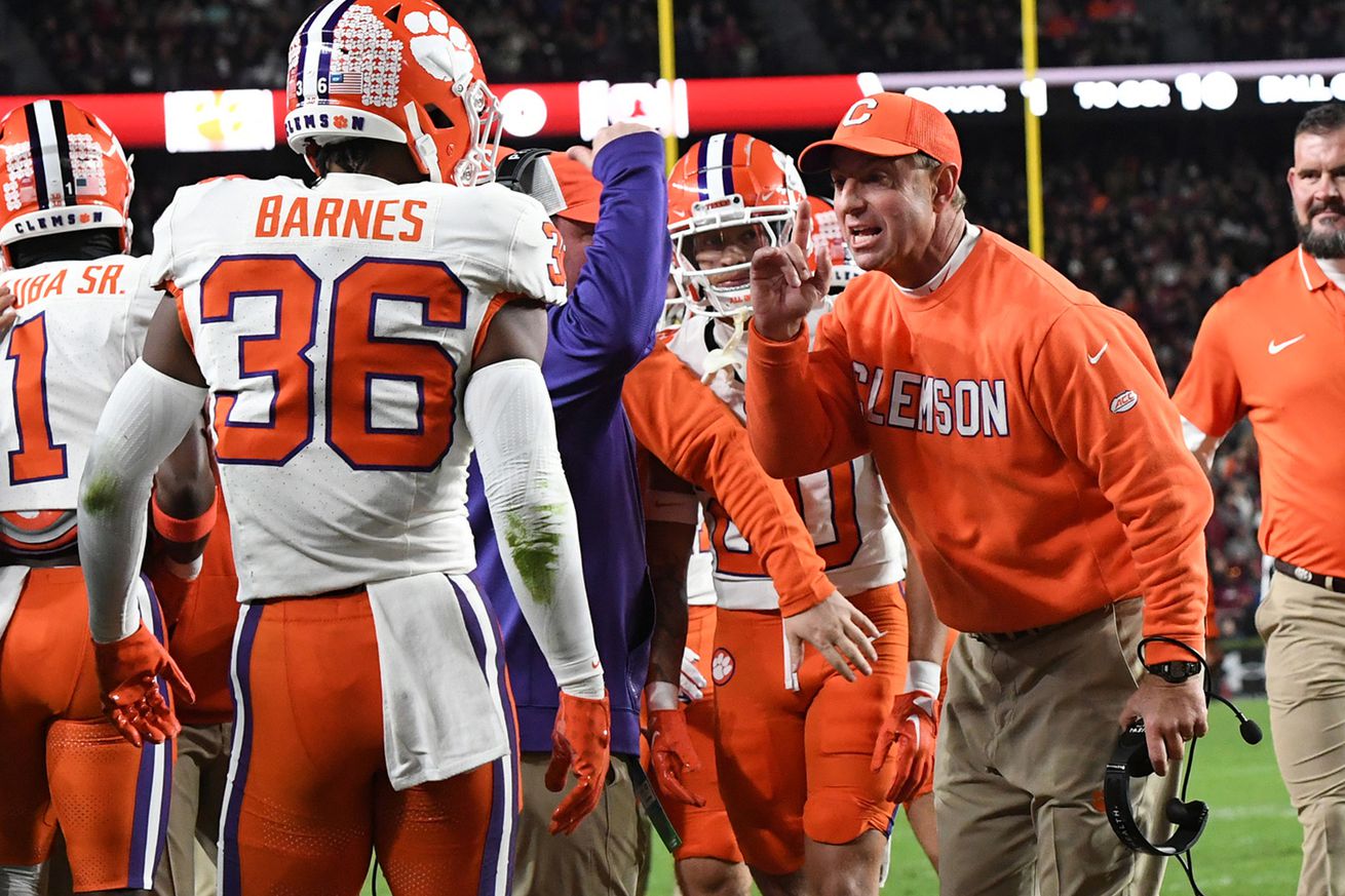 NCAA Football: Clemson at South Carolina