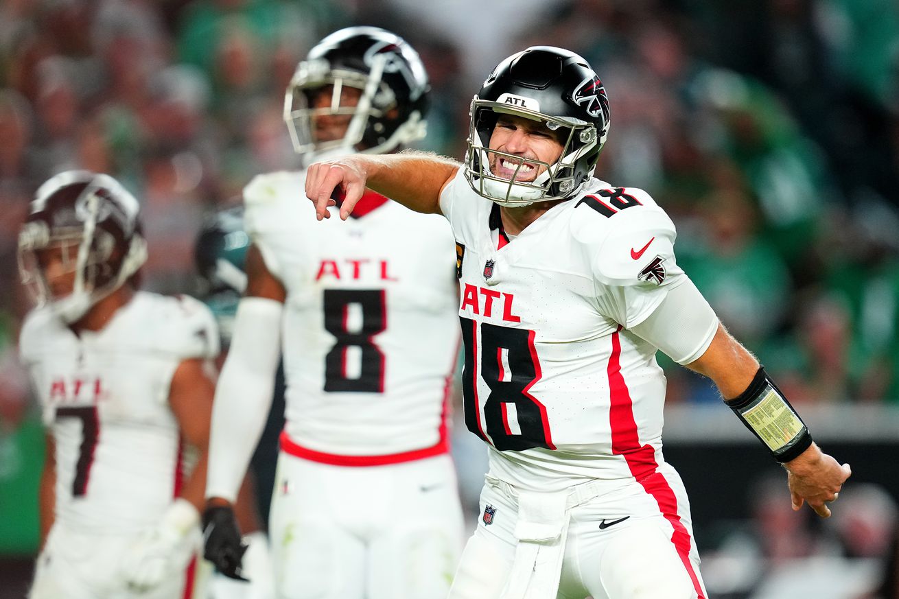 Atlanta Falcons v Philadelphia Eagles