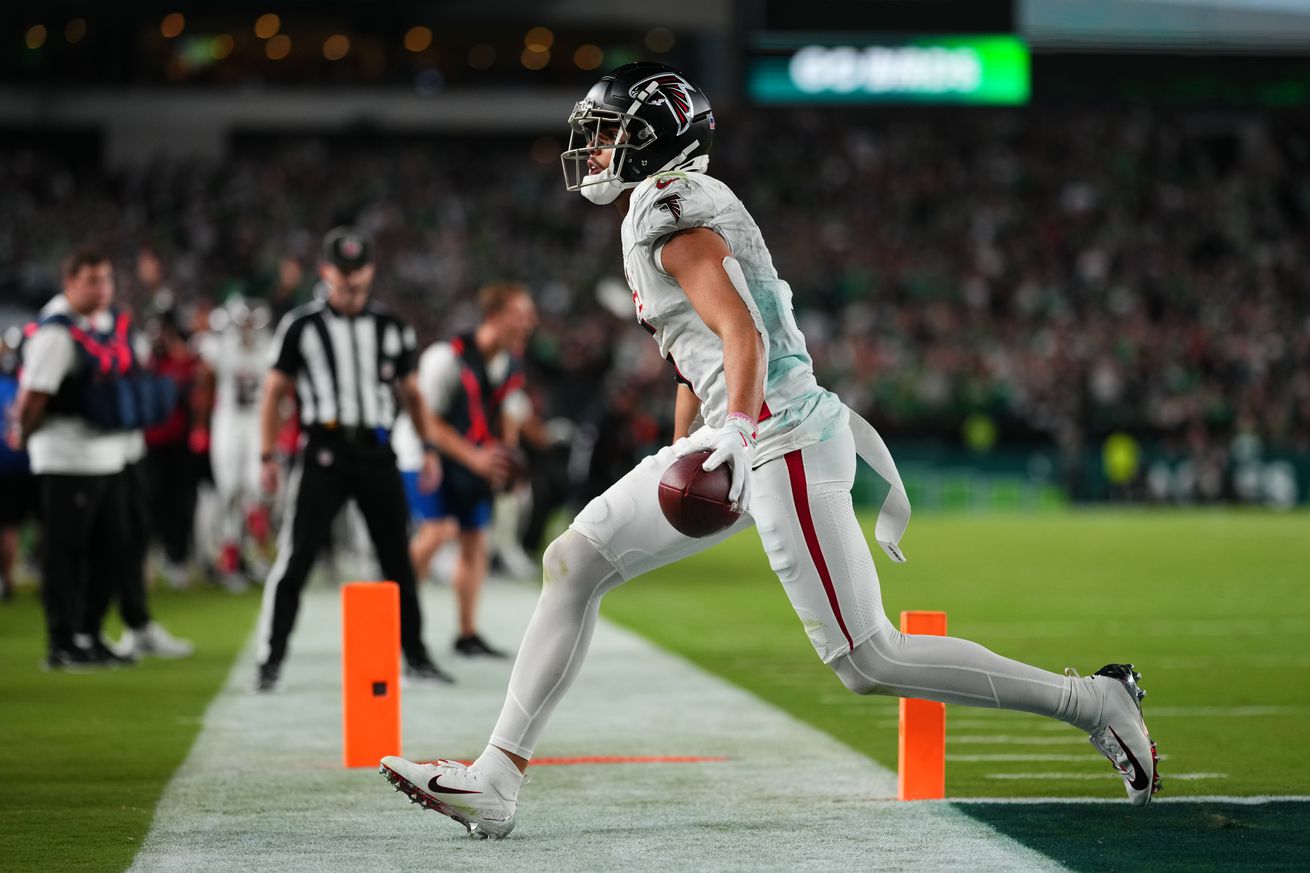 Atlanta Falcons v Philadelphia Eagles