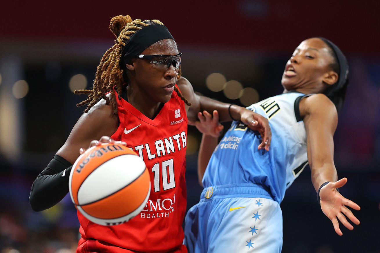 Chicago Sky v Atlanta Dream