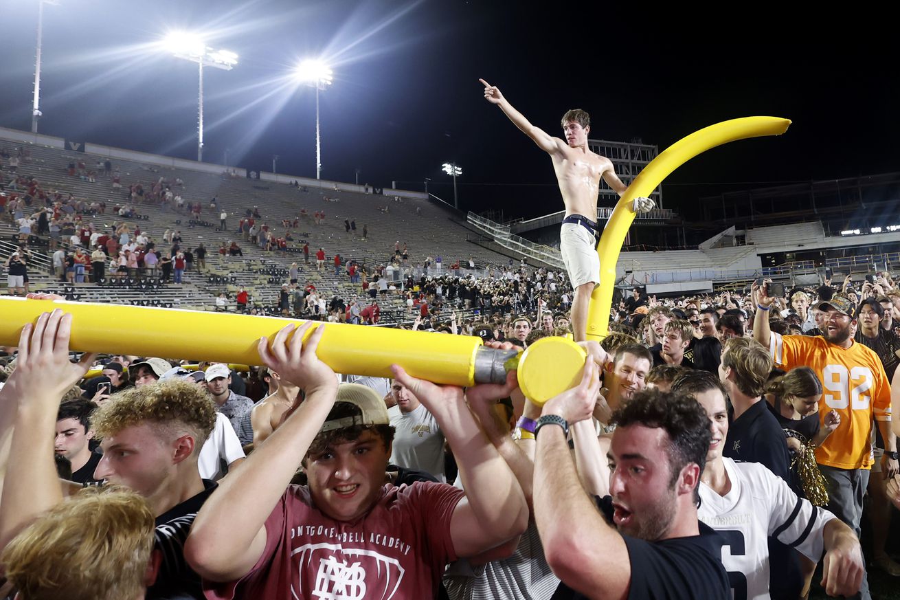 COLLEGE FOOTBALL: OCT 05 Alabama at Vanderbilt