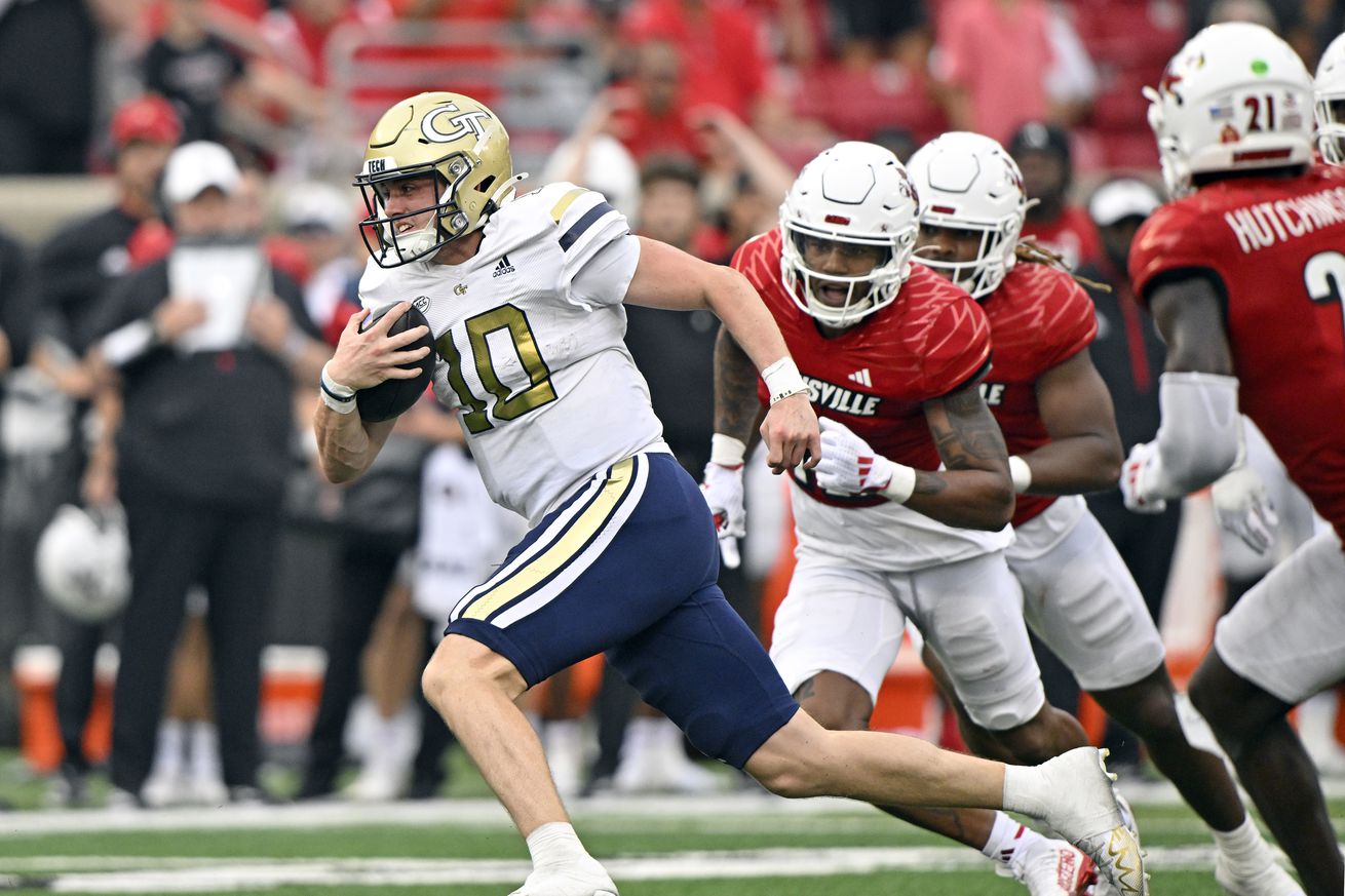 NCAA Football: Georgia Tech at Louisville