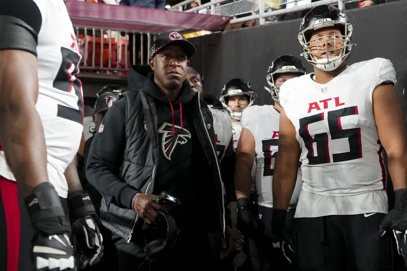 Atlanta Falcons v Washington Commanders