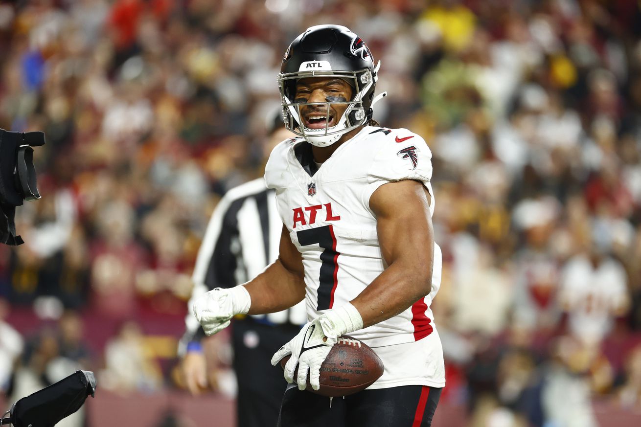 NFL: Atlanta Falcons at Washington Commanders