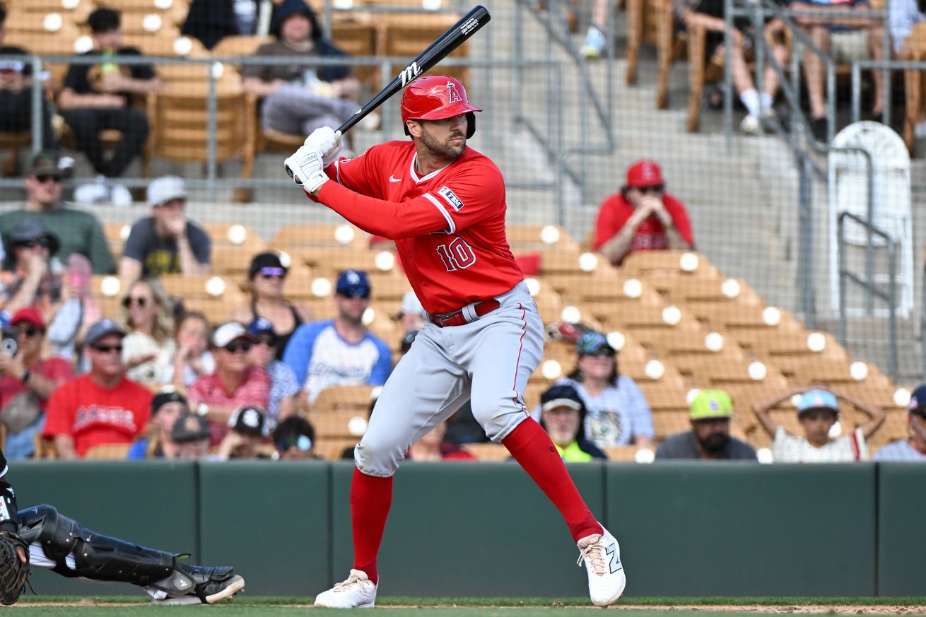 Los Angeles Angels v Chicago White Sox