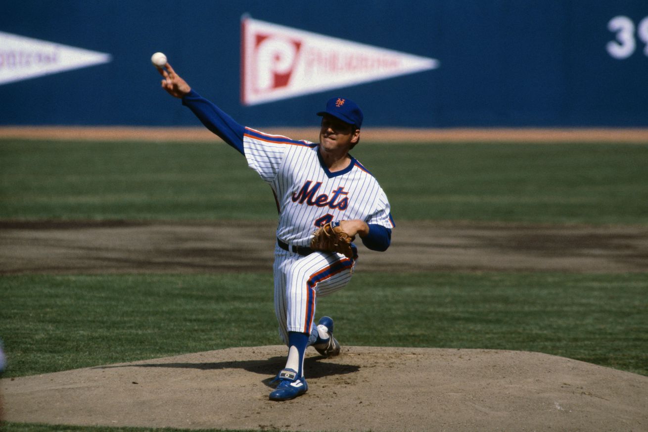 Tom Seaver in Pitching Position